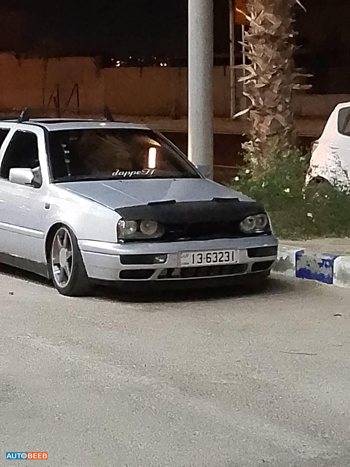 فولكس فاجن جولف MK 1993