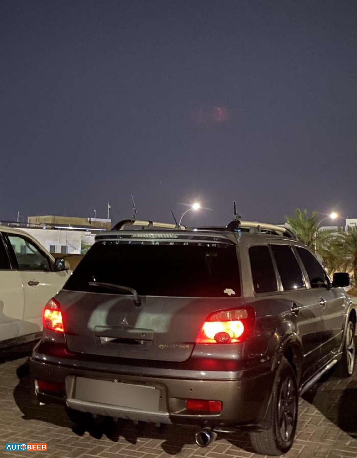 Mitsubishi Outlander 2005