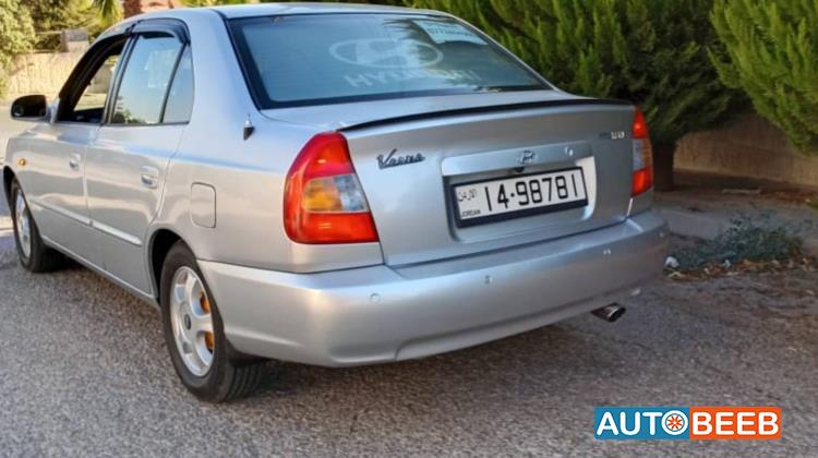 Hyundai Verna 2000