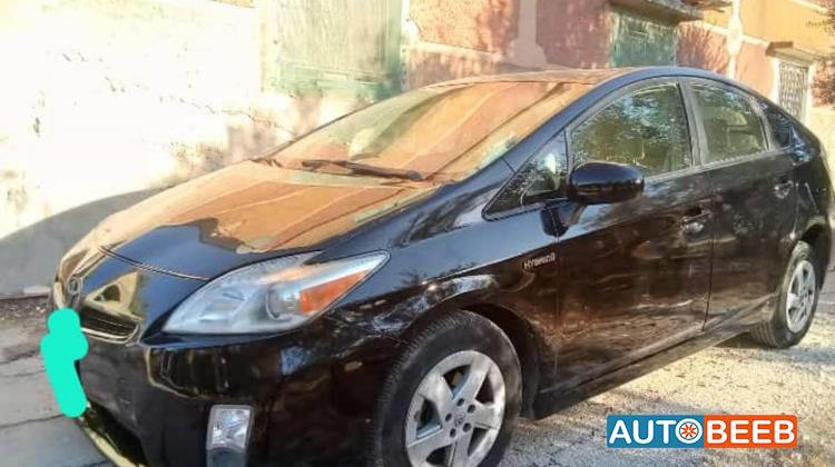 تويوتا بريوس 2011