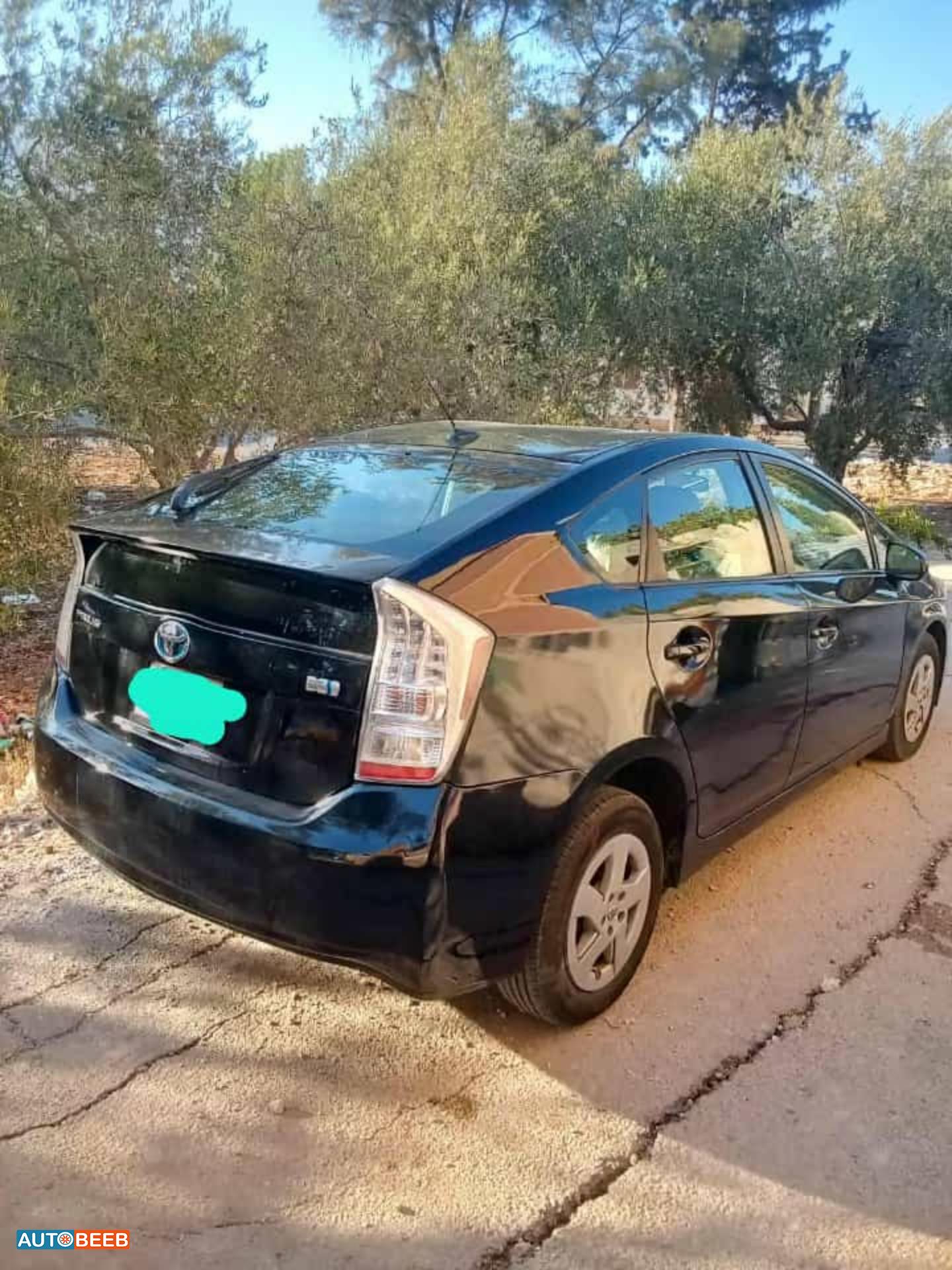 تويوتا بريوس 2011