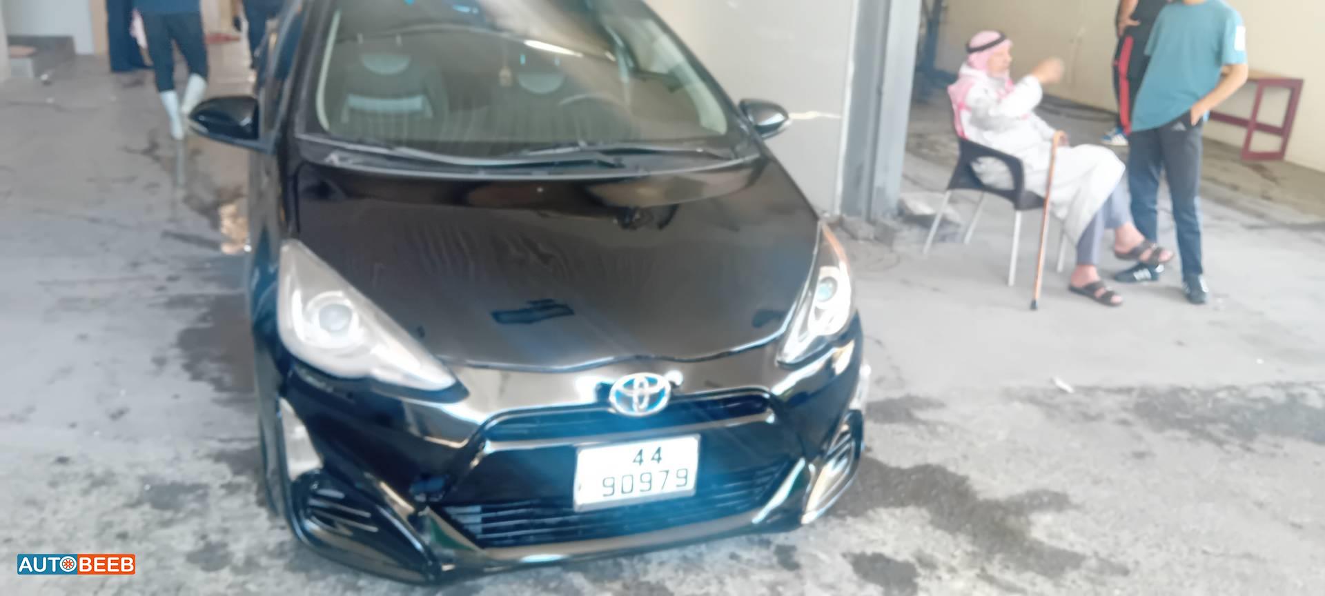 Toyota Prius C 2017