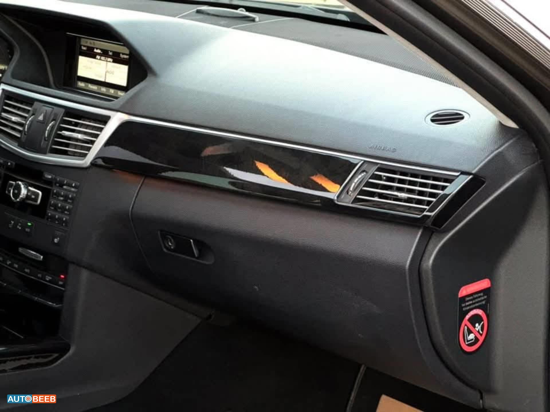 مرسيدس بنز E300 2013