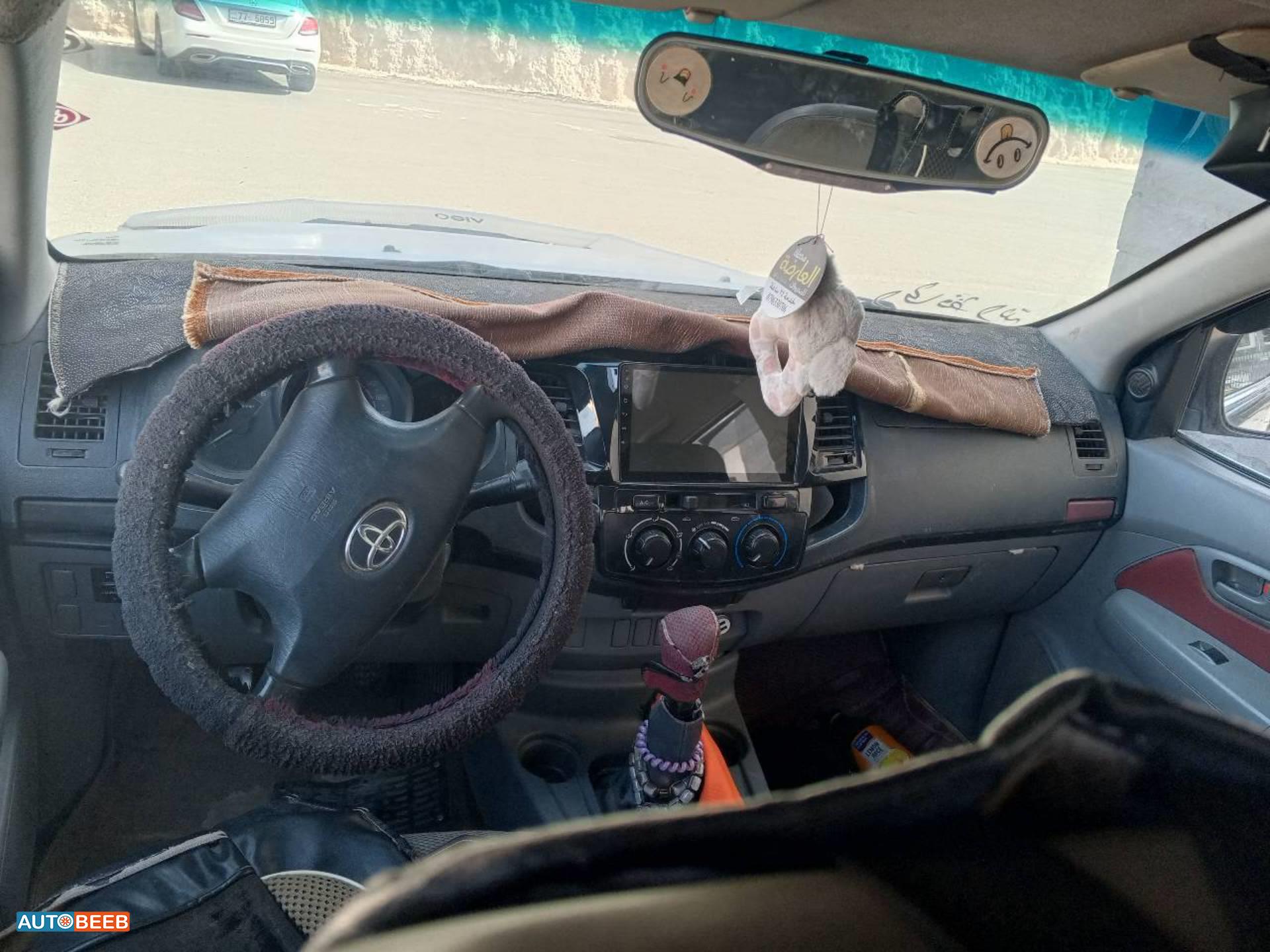 تويوتا هيلوكس 2008