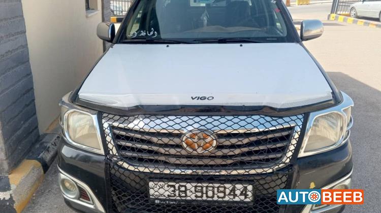 تويوتا هيلوكس 2008