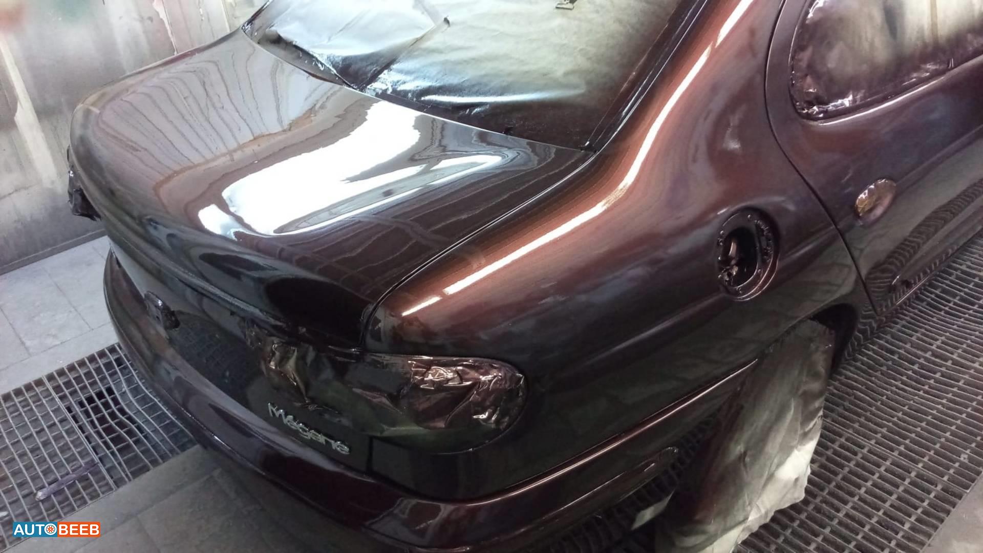 رينو ميجان 2000