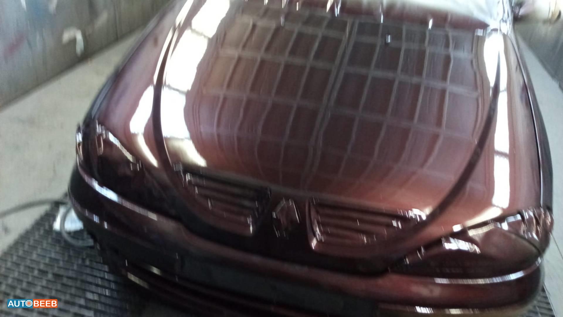 رينو ميجان 2000