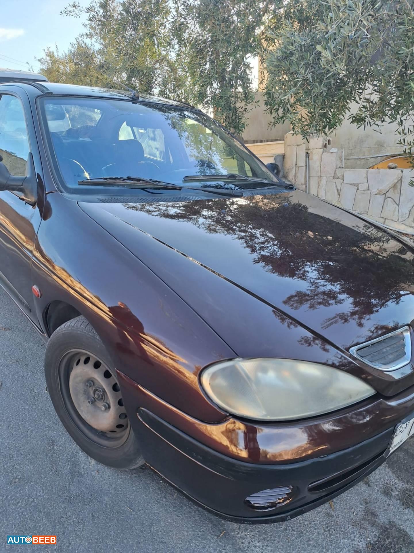 رينو ميجان 2000