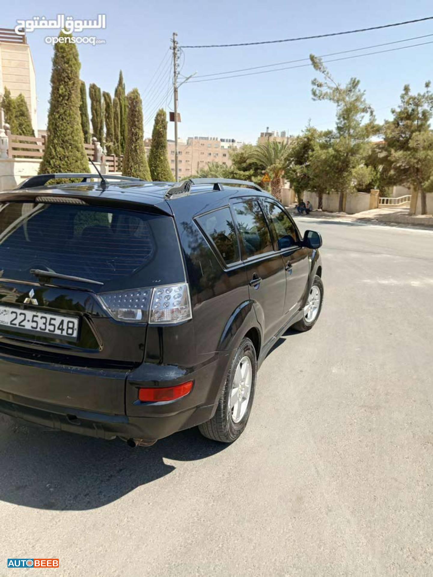 ميتسوبيشي اوتلاندر 2012