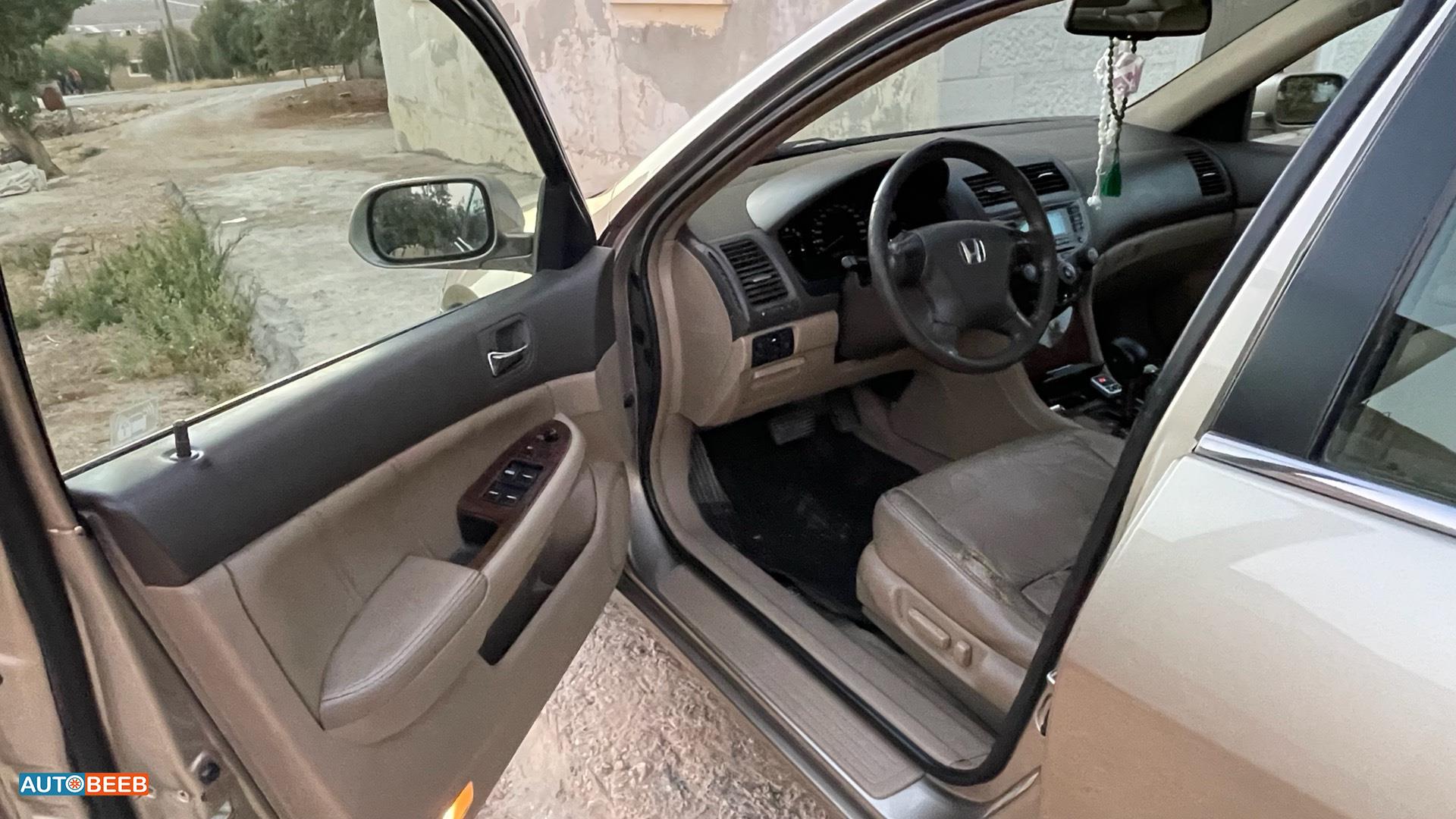 هوندا اكورد 2006