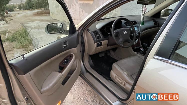 هوندا اكورد 2006