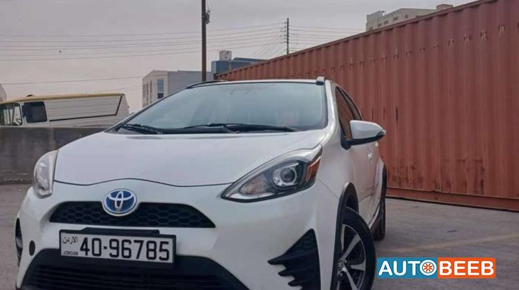 Toyota Prius C 2018