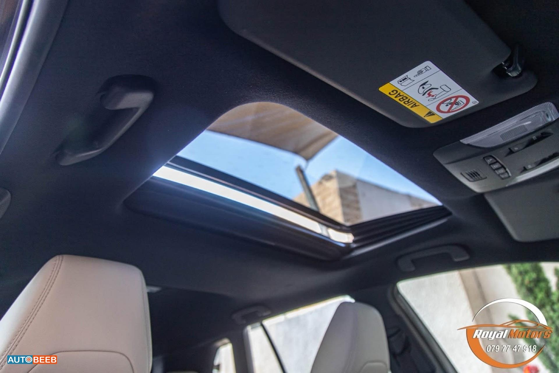 تويوتا كورولا 2023