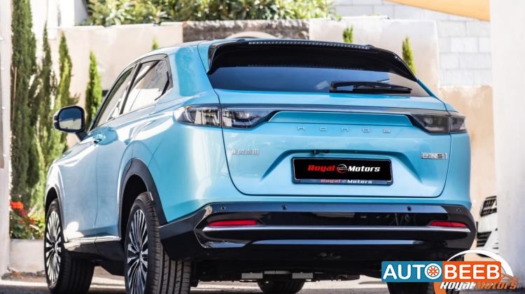 هوندا e:NS1 2022