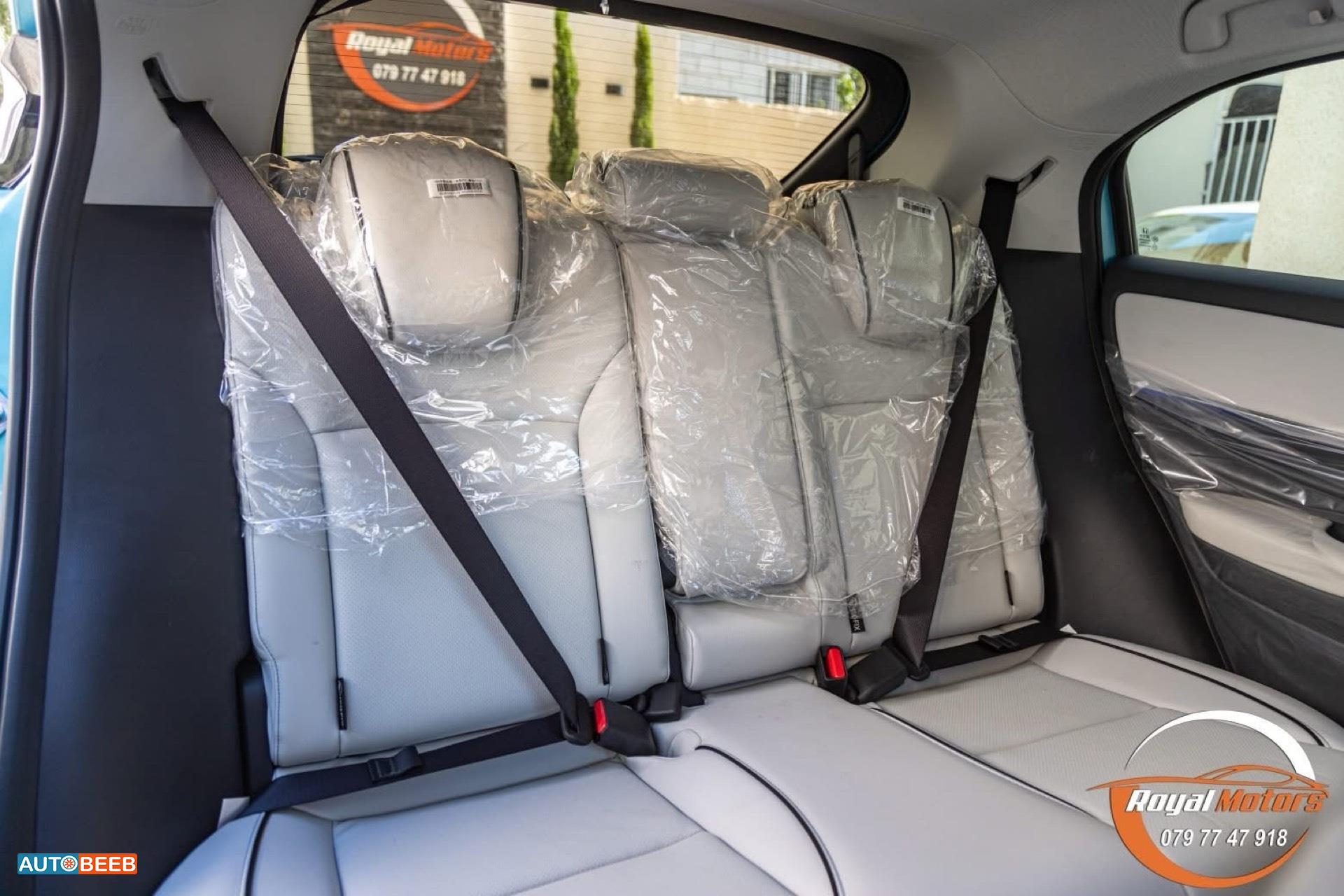 هوندا e:NS1 2022