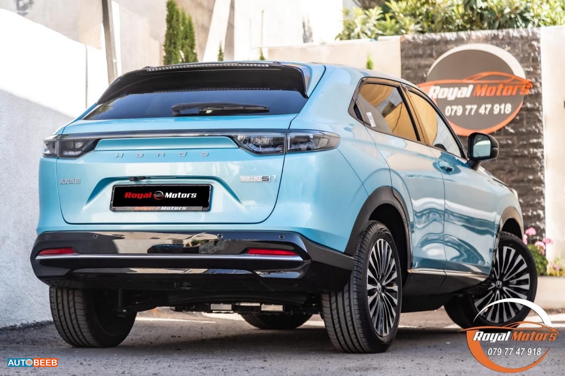 هوندا e:NS1 2022