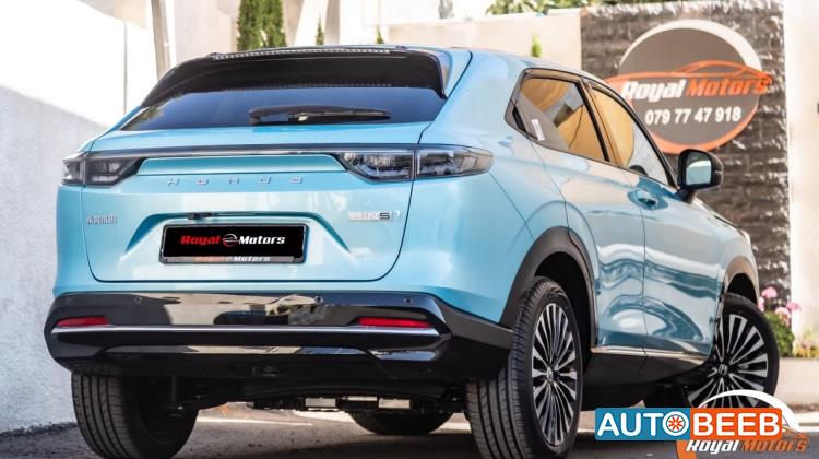 هوندا e:NS1 2022