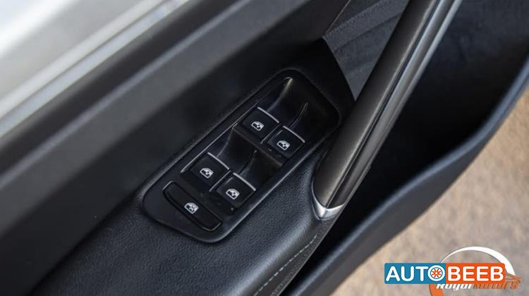 Volkswagen E-Golf 2020