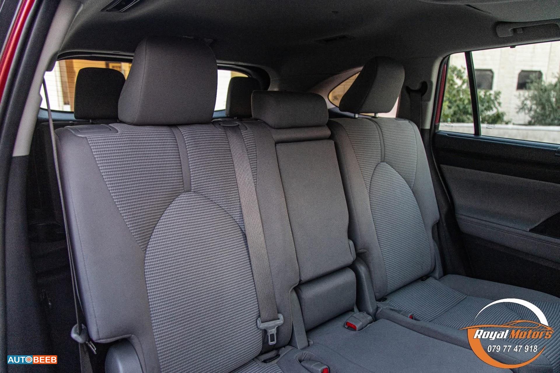 Toyota Highlander 2020