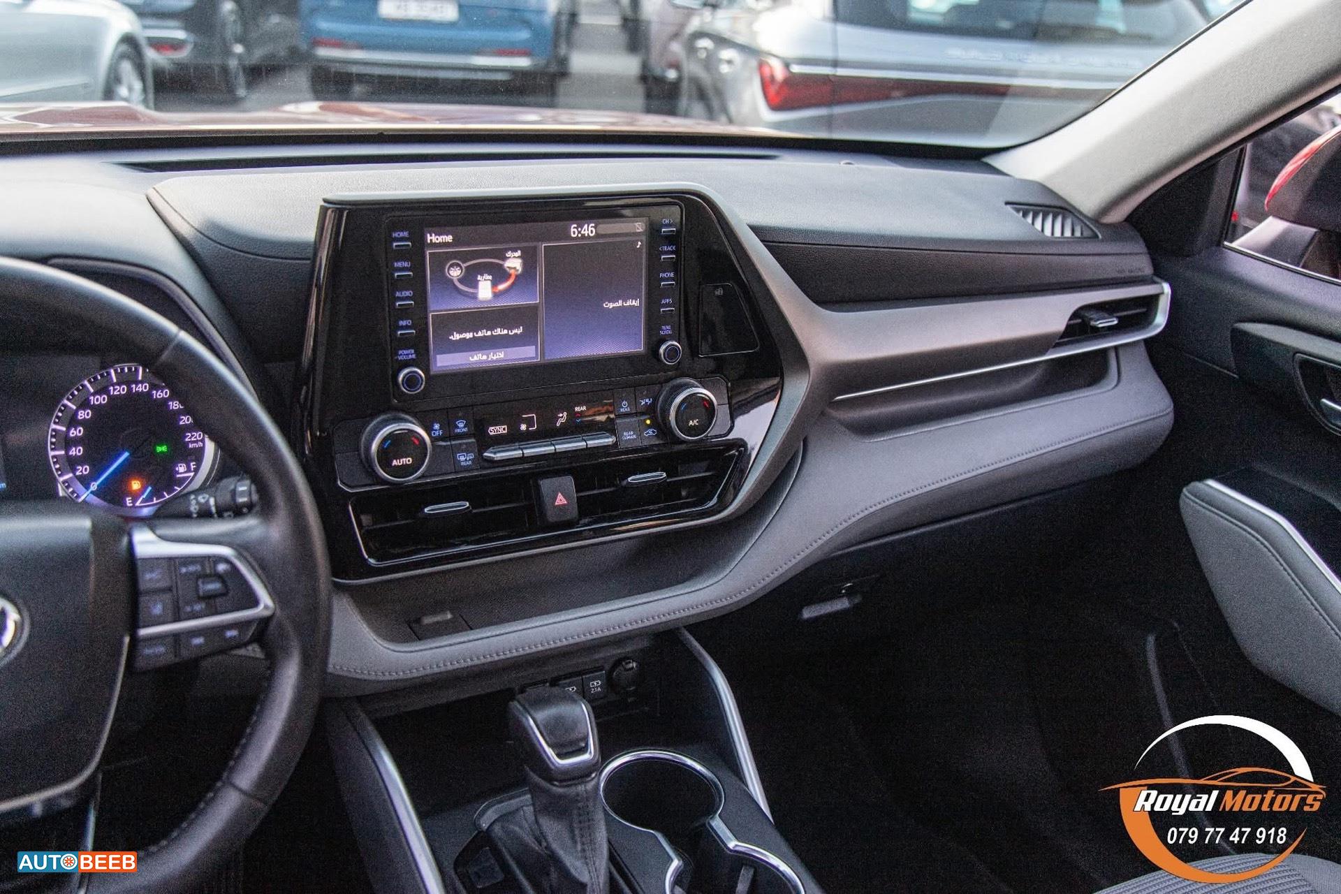 Toyota Highlander 2020