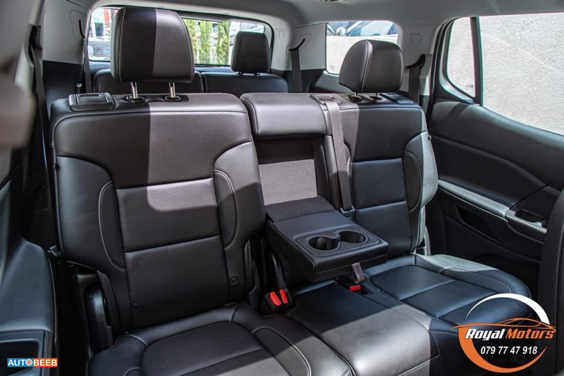 جي ام سي اكاديا 2021