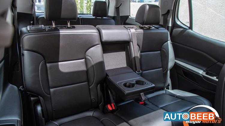 جي ام سي اكاديا 2021