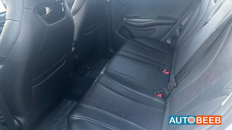 بي واي دي E2 2023