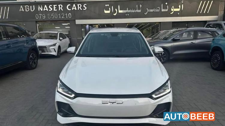 بي واي دي E2 2023