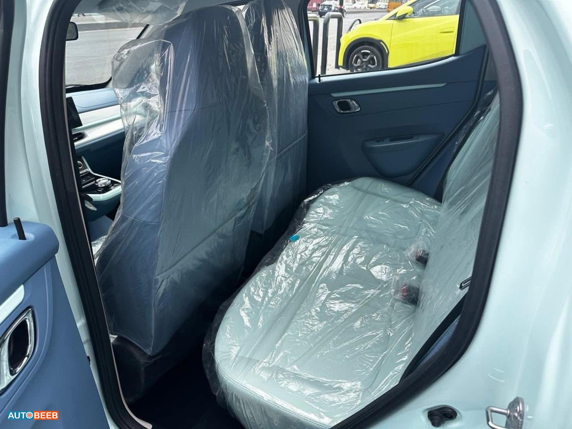 دونج فينج EX1 2022