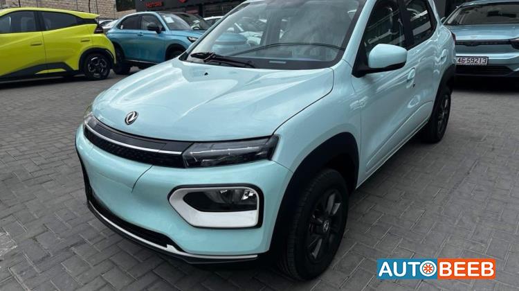 دونج فينج EX1 2022