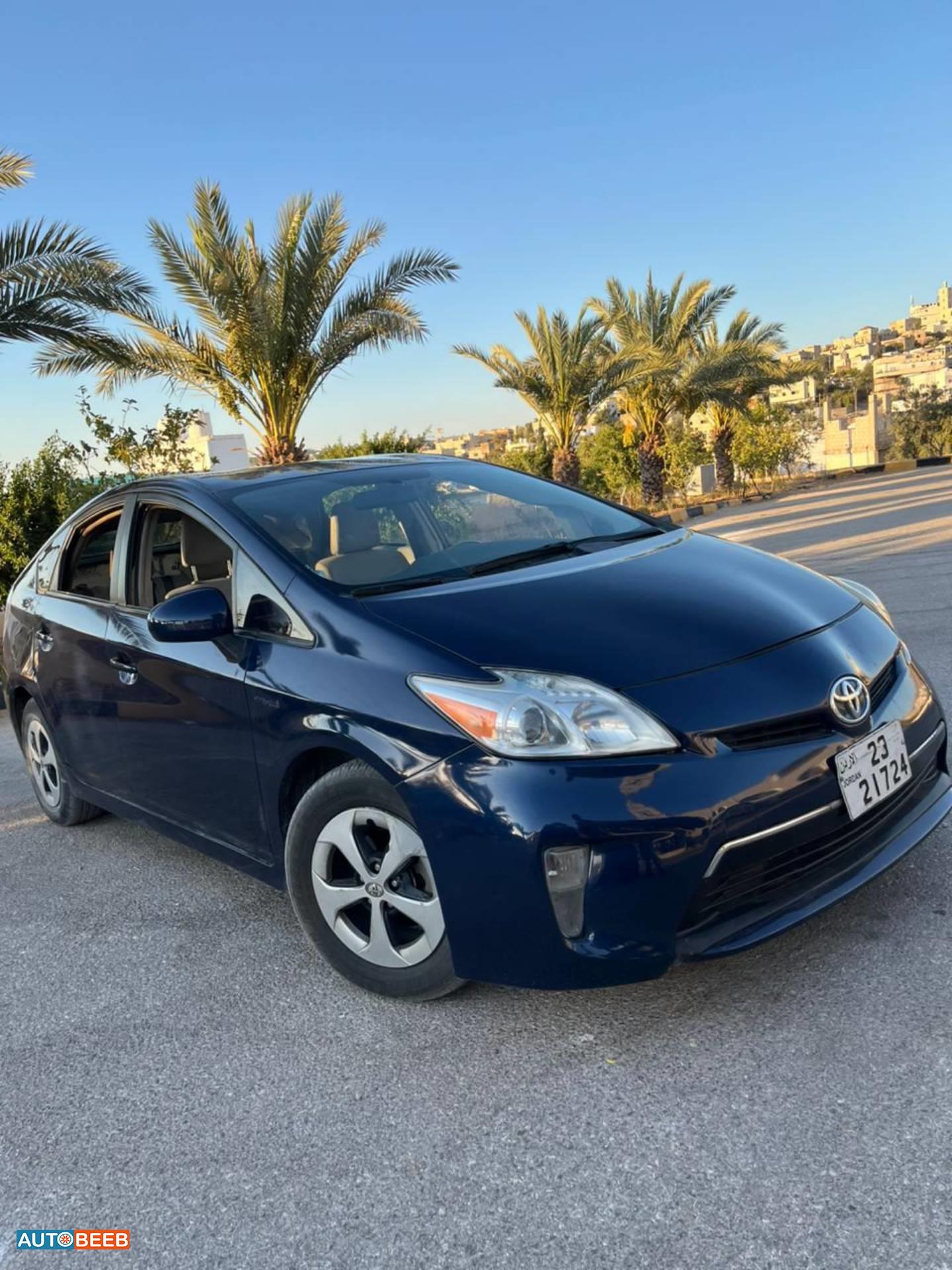 Toyota Prius 2015