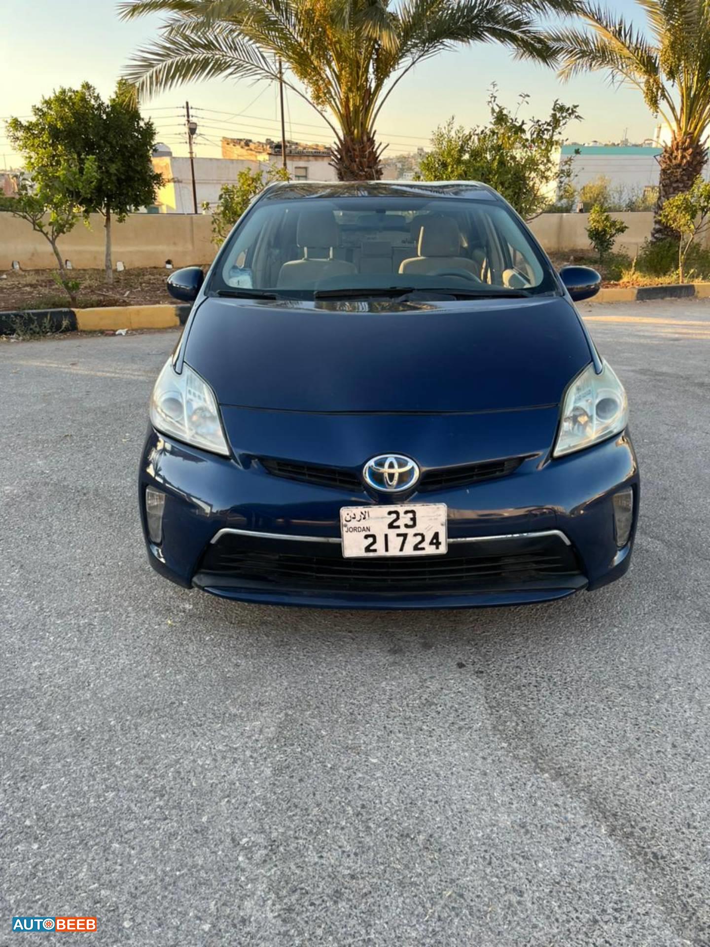 Toyota Prius 2015