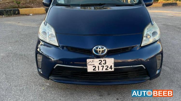 Toyota Prius 2015