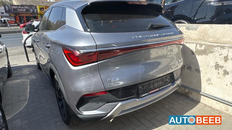 بي واي دي يوان 2023