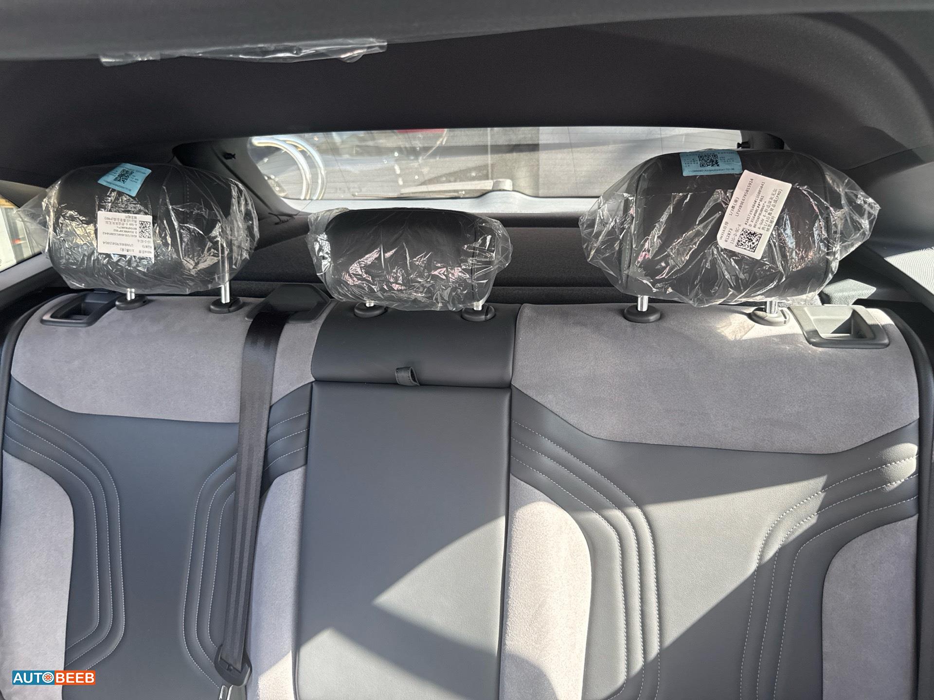 Volkswagen ID.4 2024