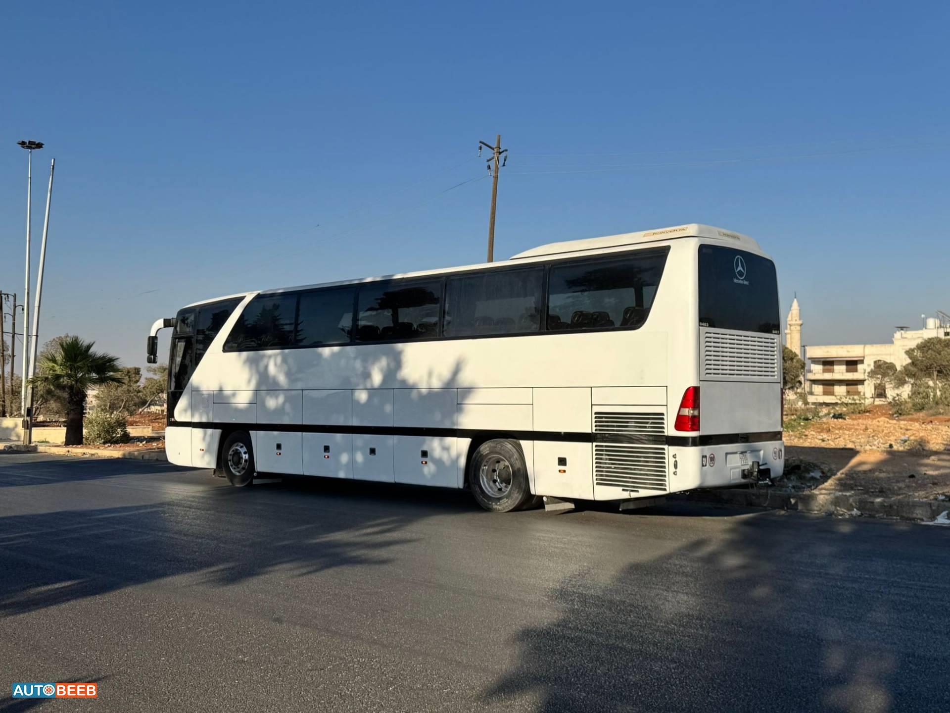 Coaches Mercedes Benz 2002