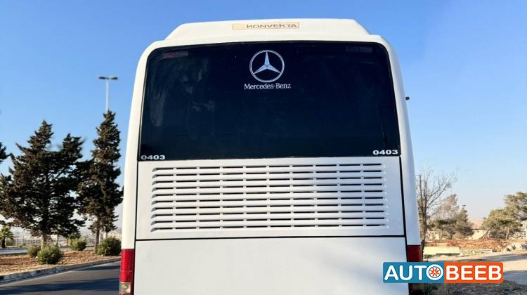 Coaches Mercedes Benz 2002