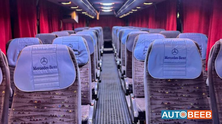 Coaches Mercedes Benz 2002