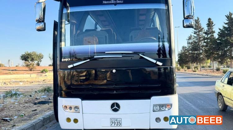 Coaches Mercedes Benz 2002