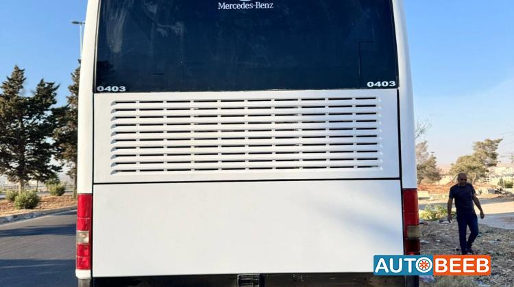 Coaches Mercedes Benz 2002