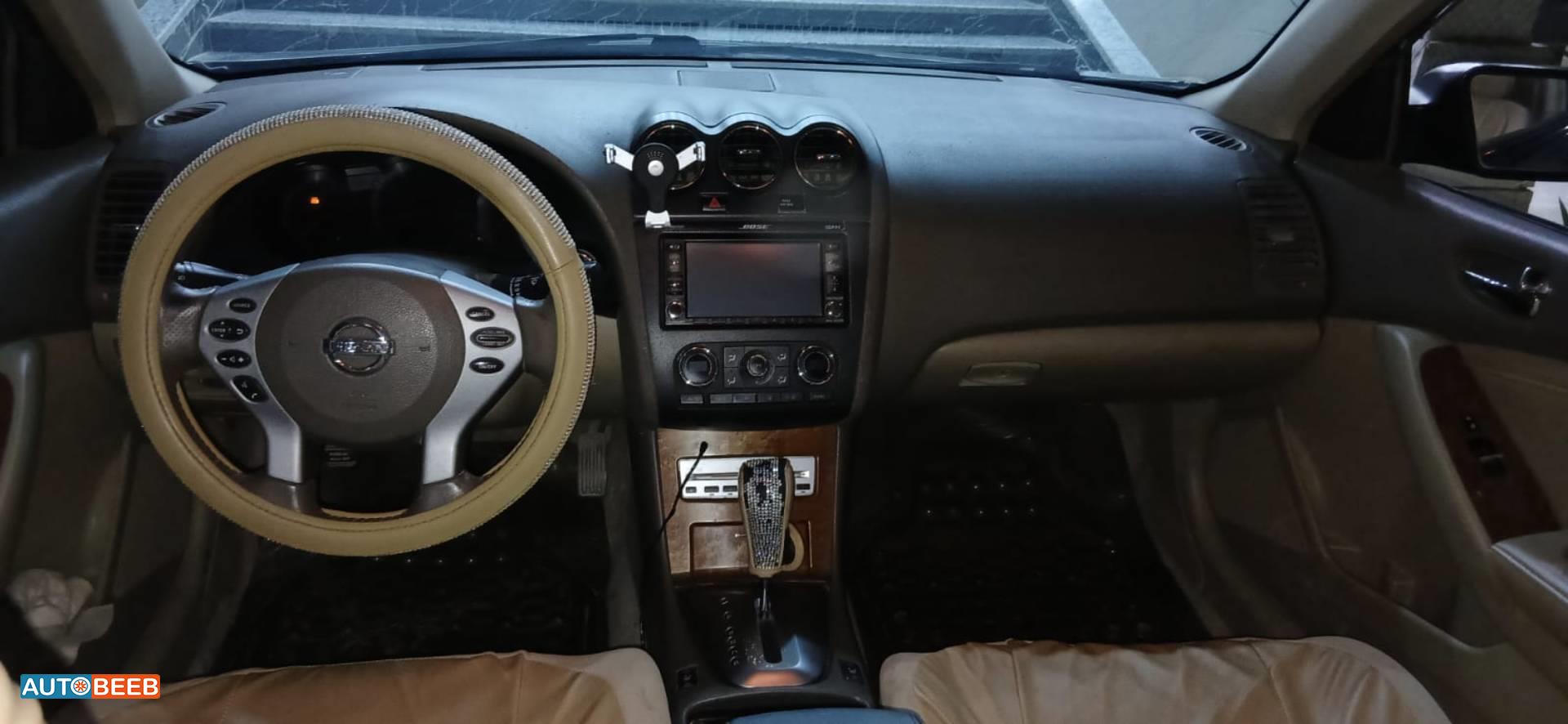 نيسان التيما 2009