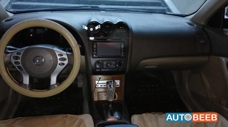 نيسان التيما 2009