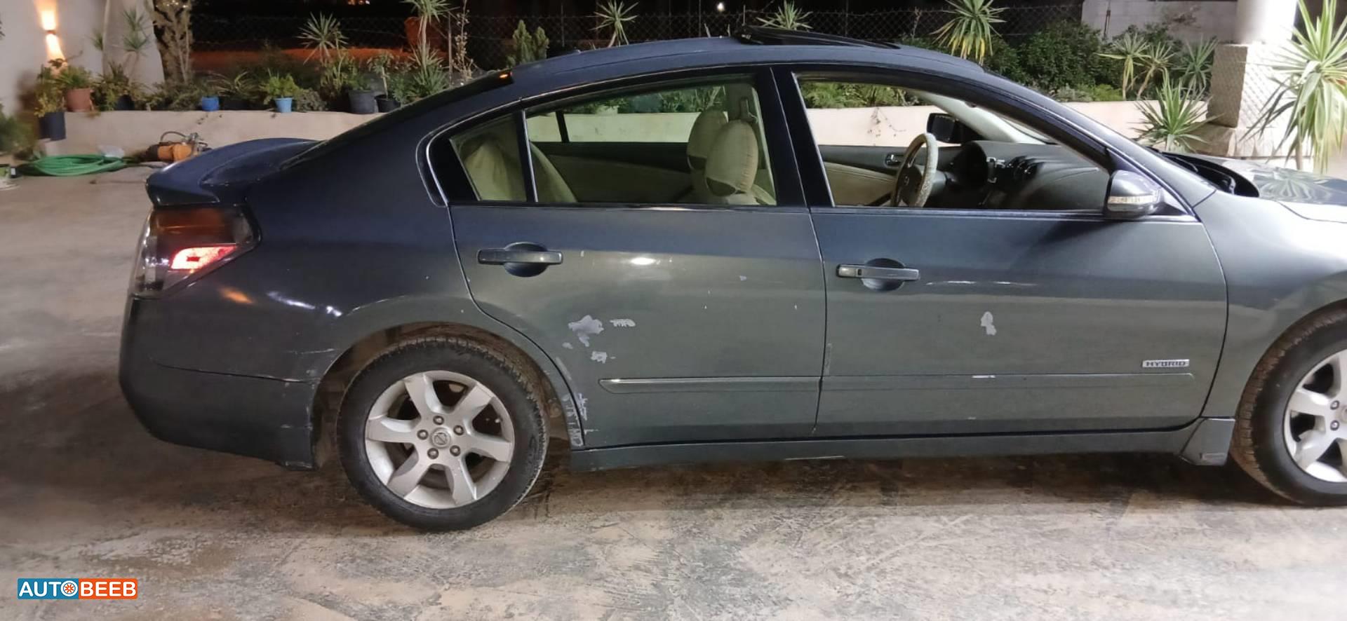 نيسان التيما 2009