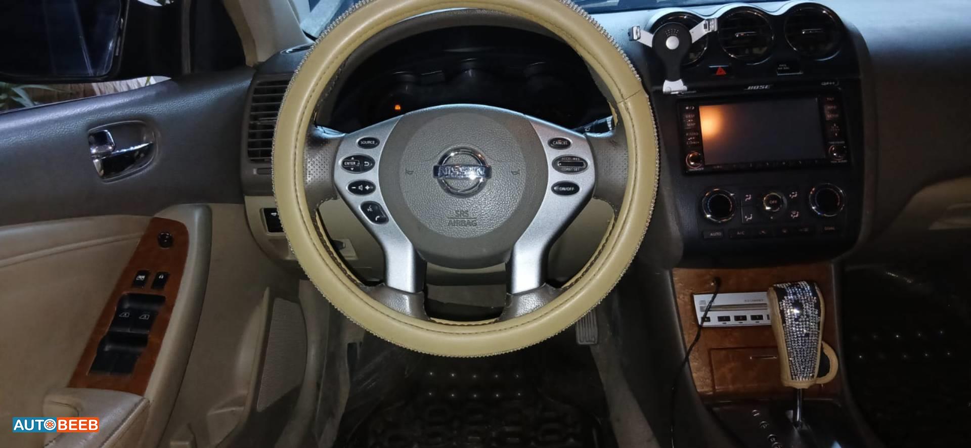 نيسان التيما 2009