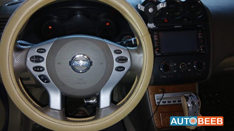 نيسان التيما 2009