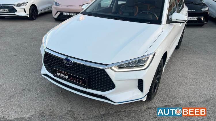 بي واي دي E2 2021