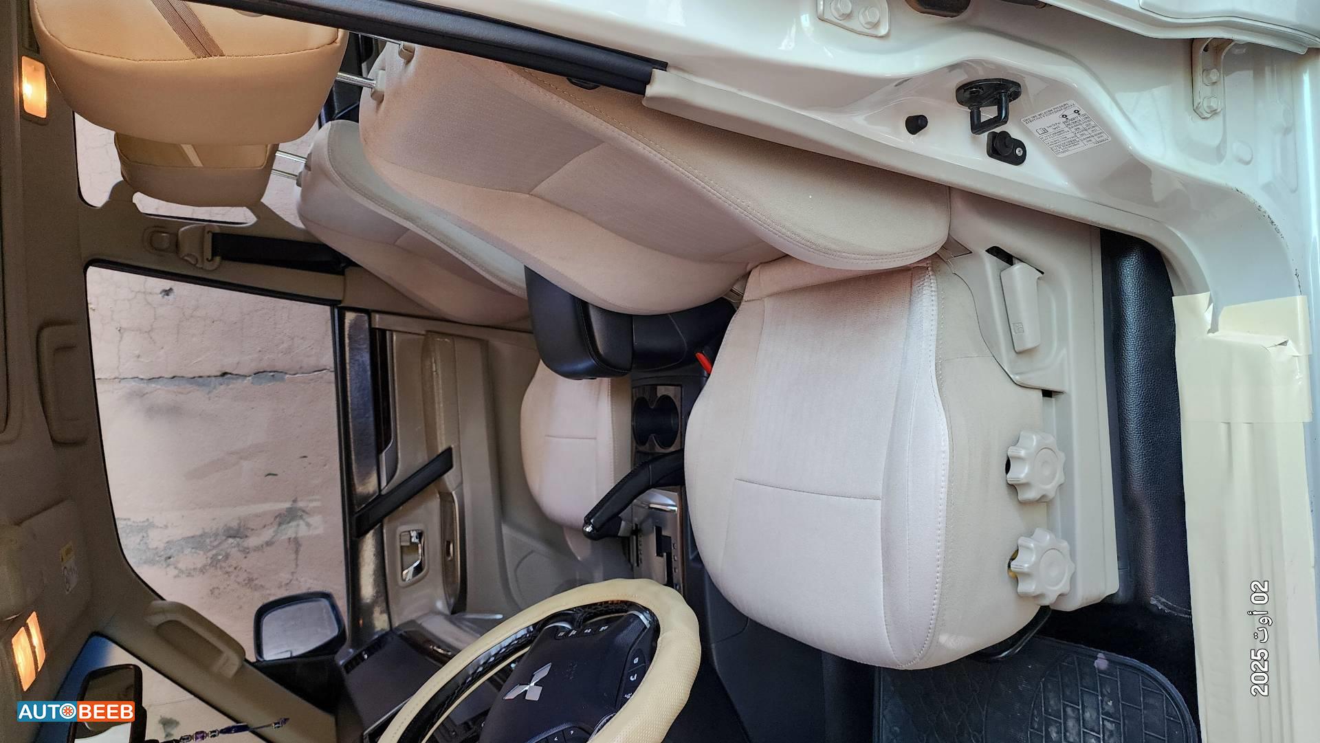 ميتسوبيشي باجيرو 2018