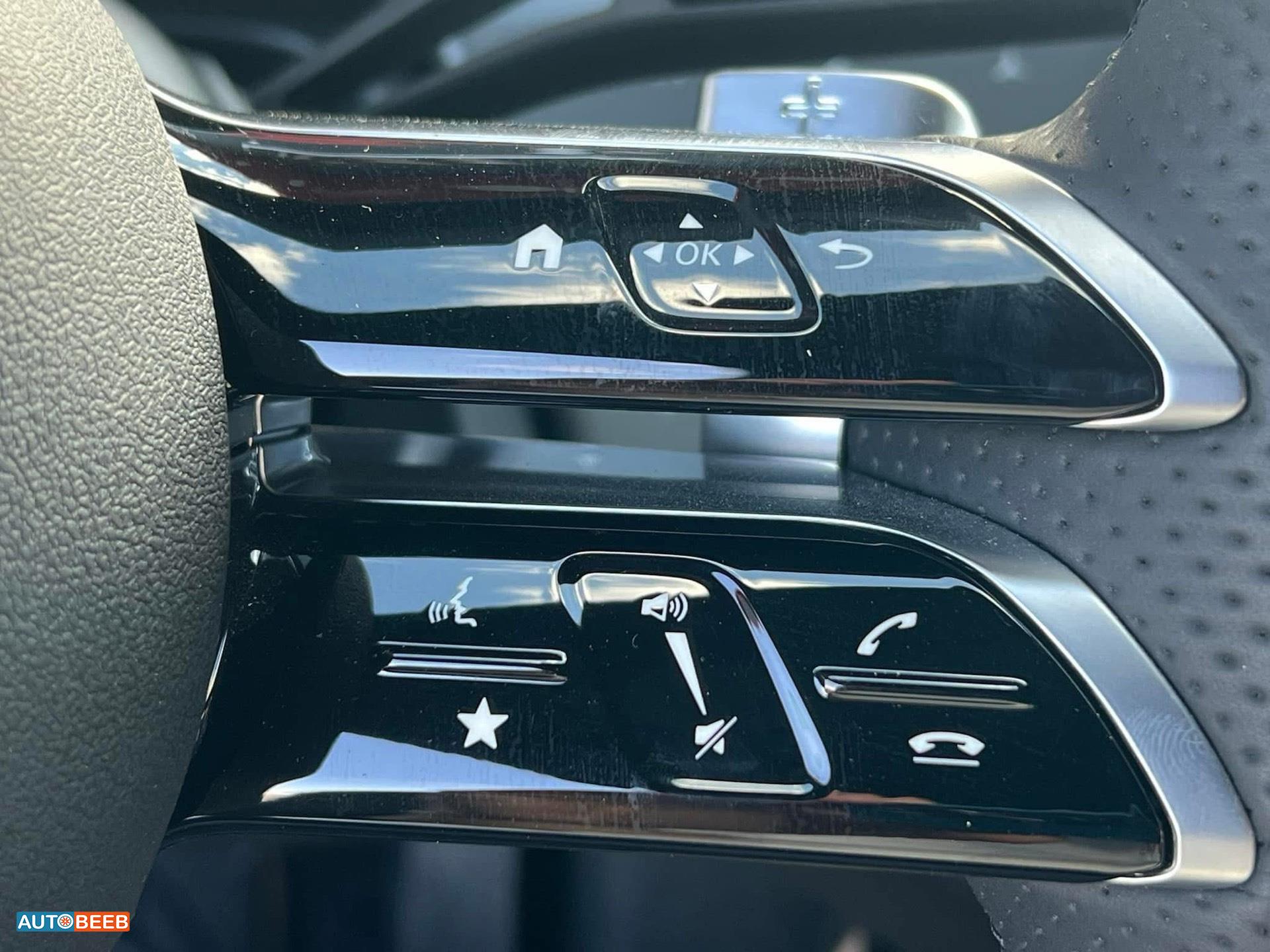 Mercedes Benz EQE350 2022