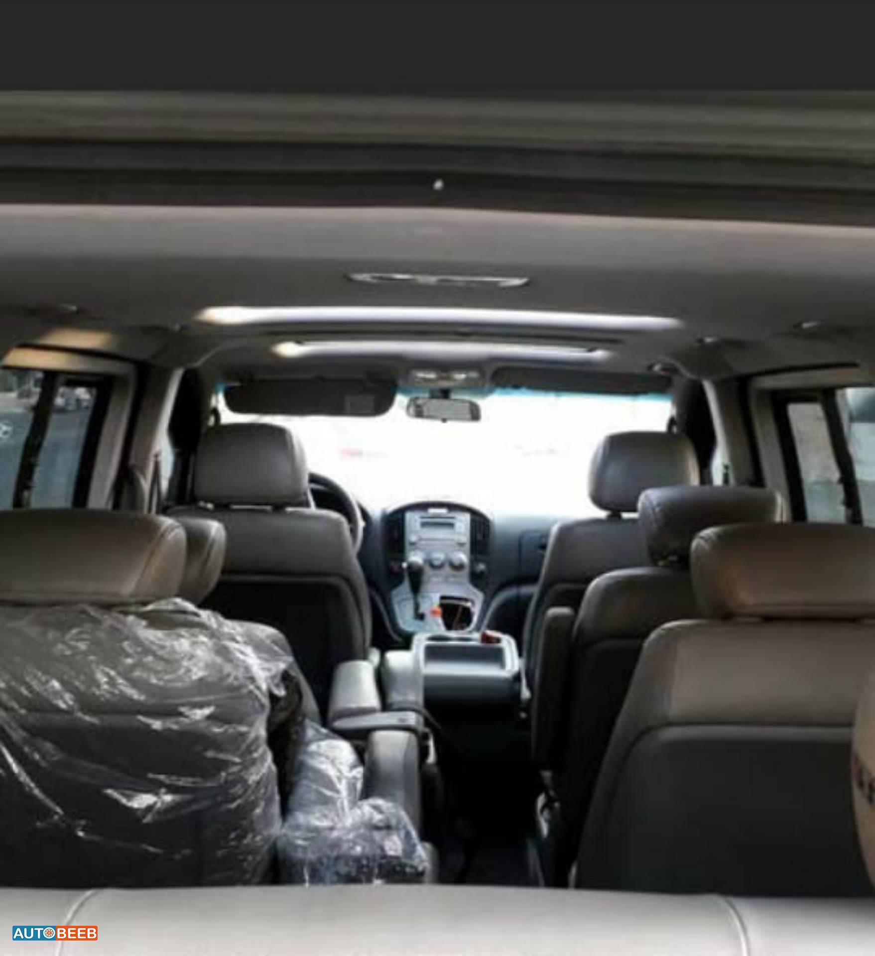 ميني فان هيونداي 2013