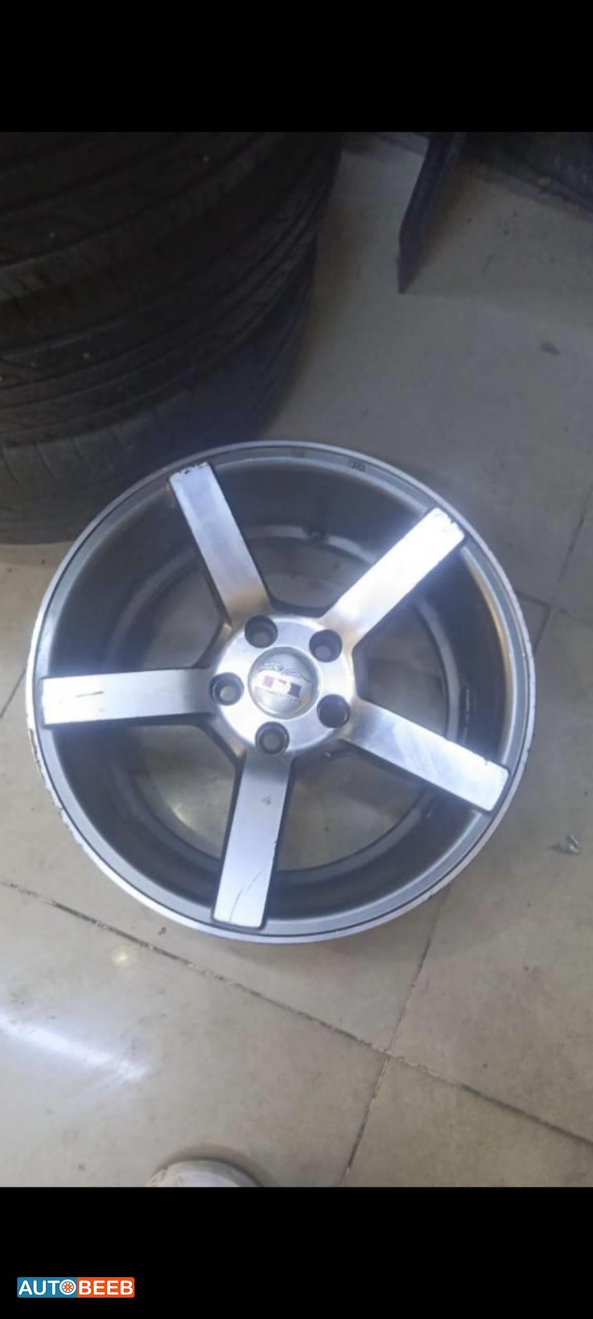 فولكس فاجن بولو 2005